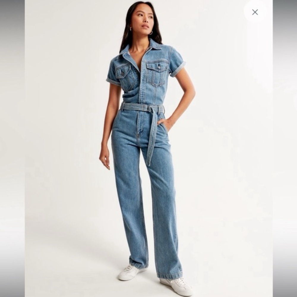 Abercrombie & Fitch Women's Blue Denim Jumpsuit